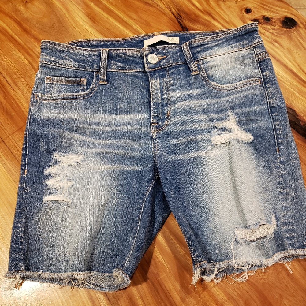 Daytrip Jean Shorts
